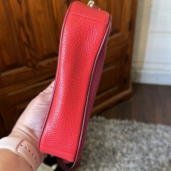 Adorable Coach handbag - Picture 9 of 9